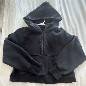 Cropped Lulu Hoodie